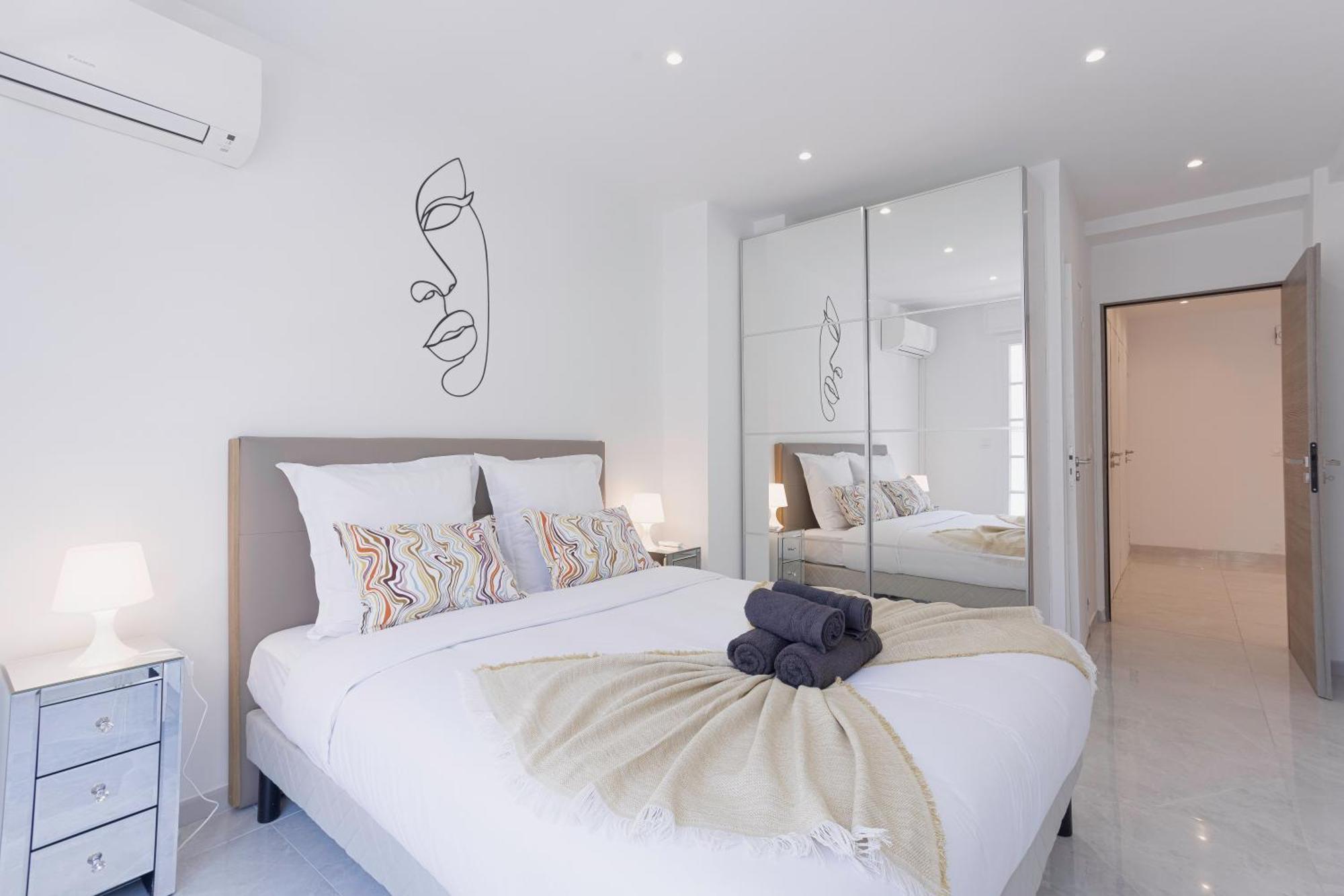 Moliere - Palais, Plage, Balcon, Clim Et Centre Cannes
