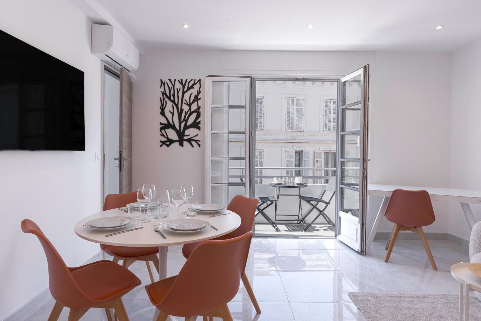 Moliere - Palais, Plage, Balcon, Clim Et Centre Appartement Cannes